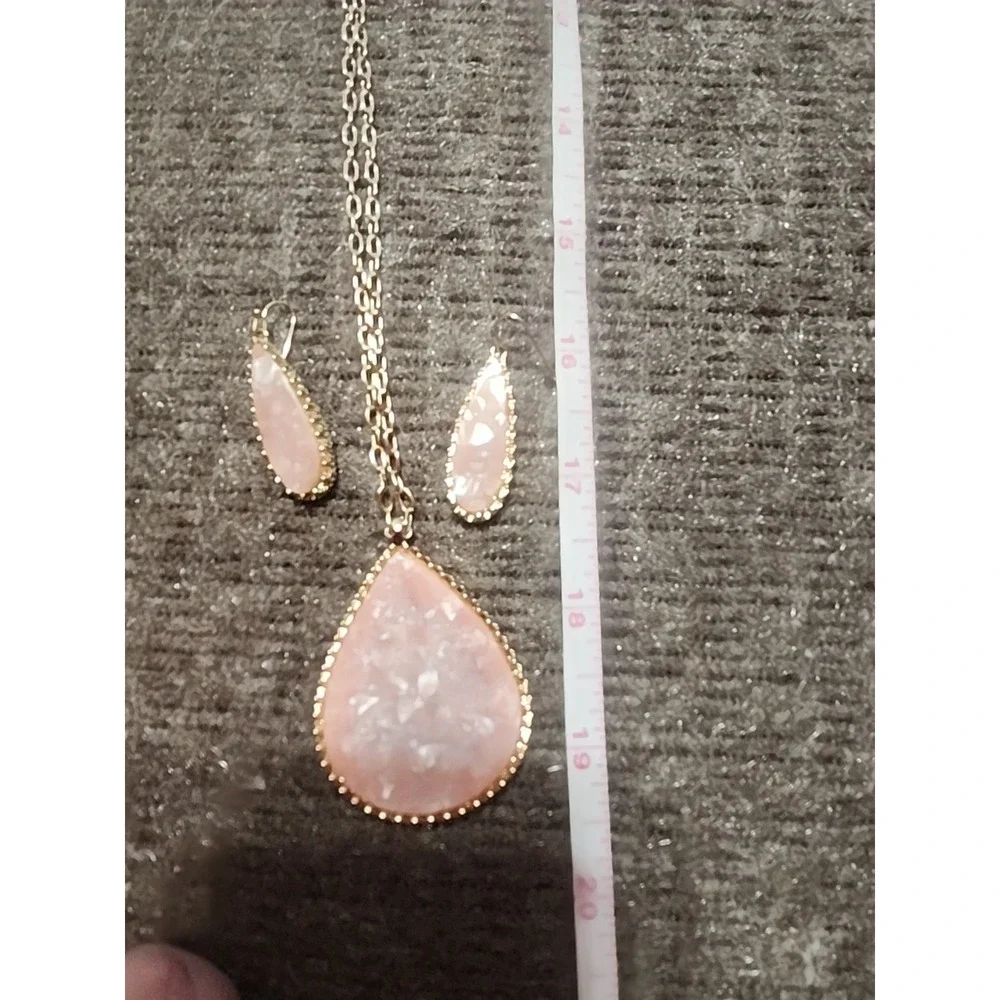 pink teardrop necklace and Dangle earrings Can Hook For Any Length